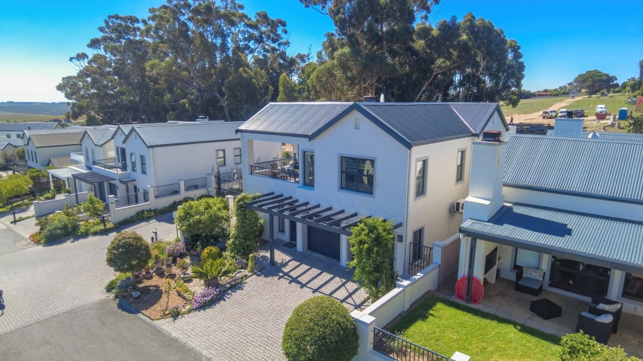 3 Bedroom Property for Sale in Heldervue Western Cape